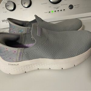 Skechers Women's Gray and Purple Slip-On Sneakers